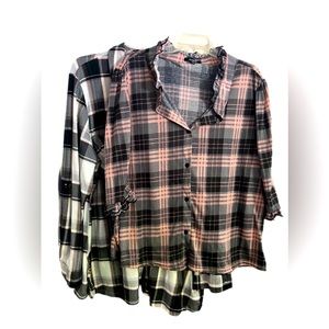 1 pink gray flannel shirt. Size 3X (black and white one is sold)